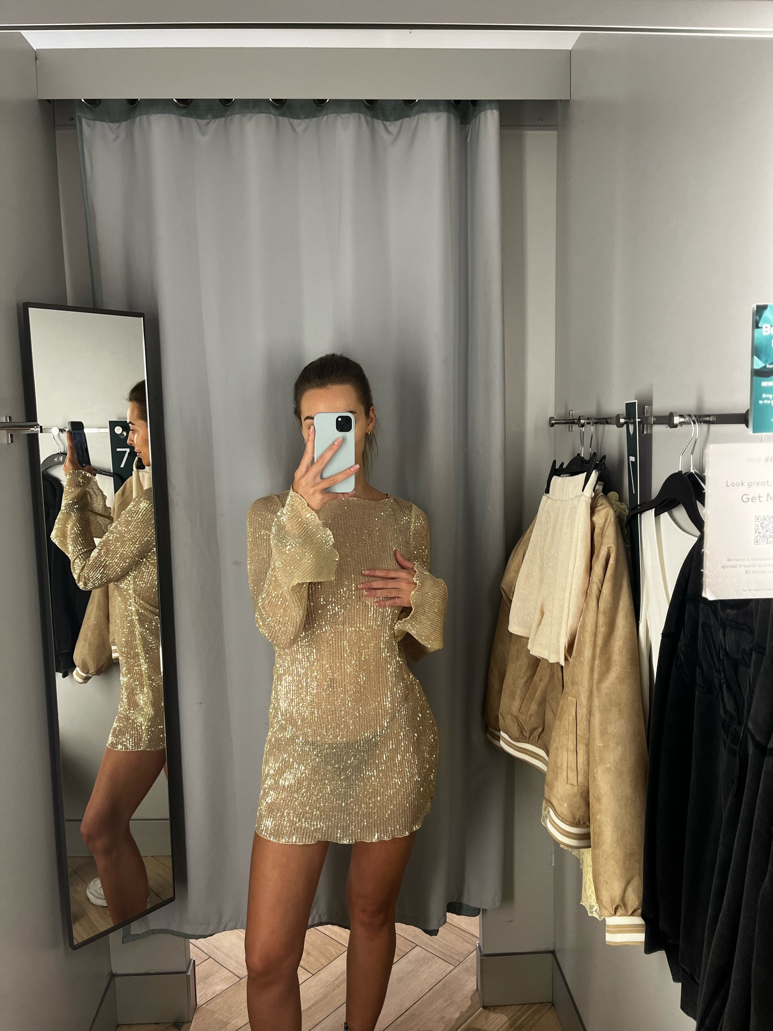 Gold sequin dress ✨

#LTKparties #LTKunder100 #LTKSeasonal