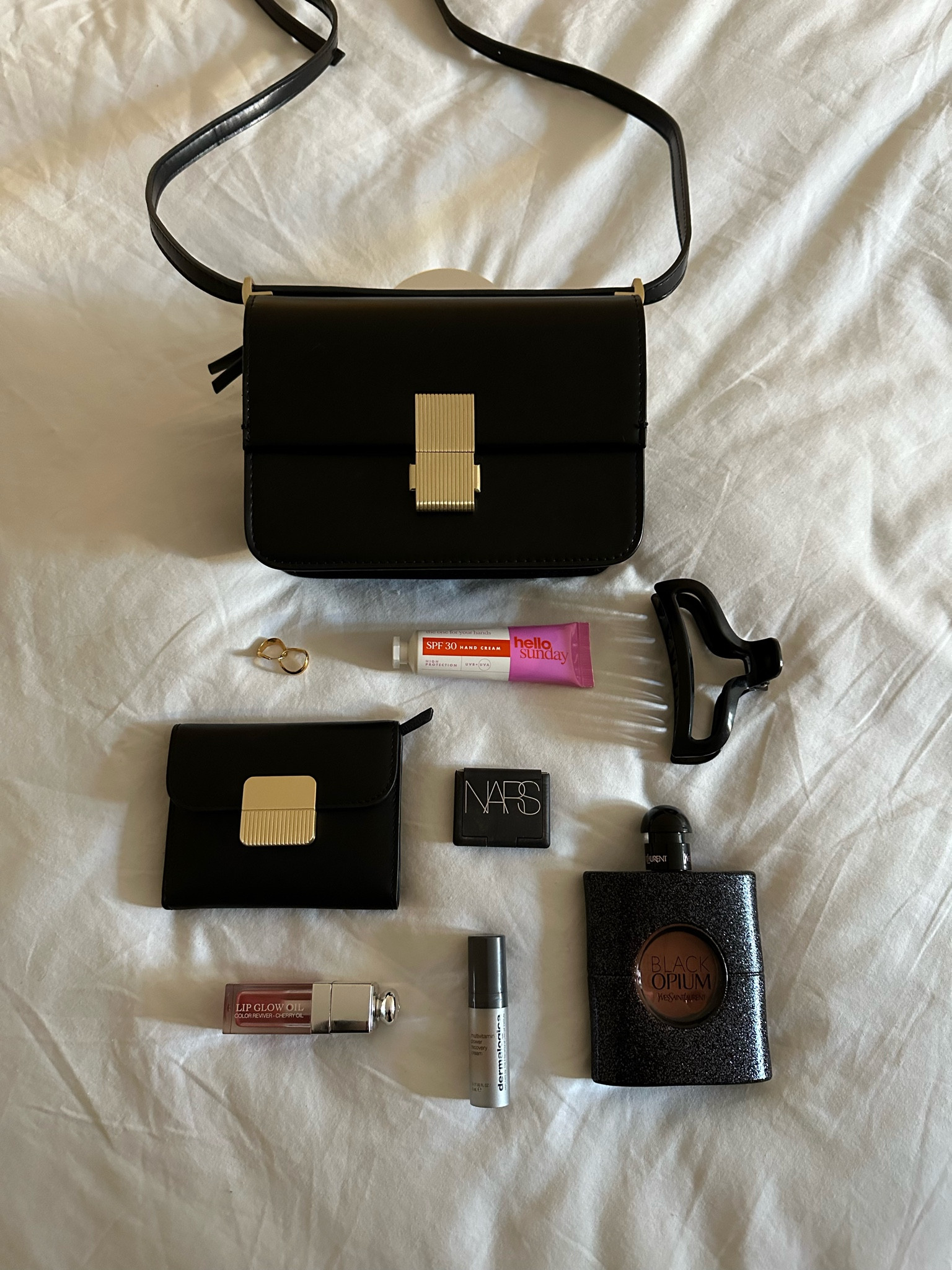 What’s in my bag / essentials 

#LTKeurope #LTKuk #LTKbeauty
