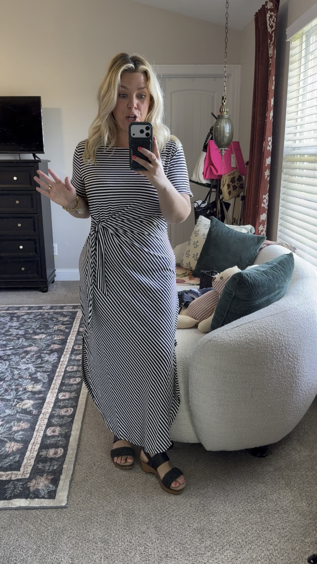 This maxi dress is crazy flattering, super soft & under $30 on Amazon 🤯 Wearing my true size large & I’m 5’2"

#LTKSaleAlert #LTKPetite #LTKMidsize