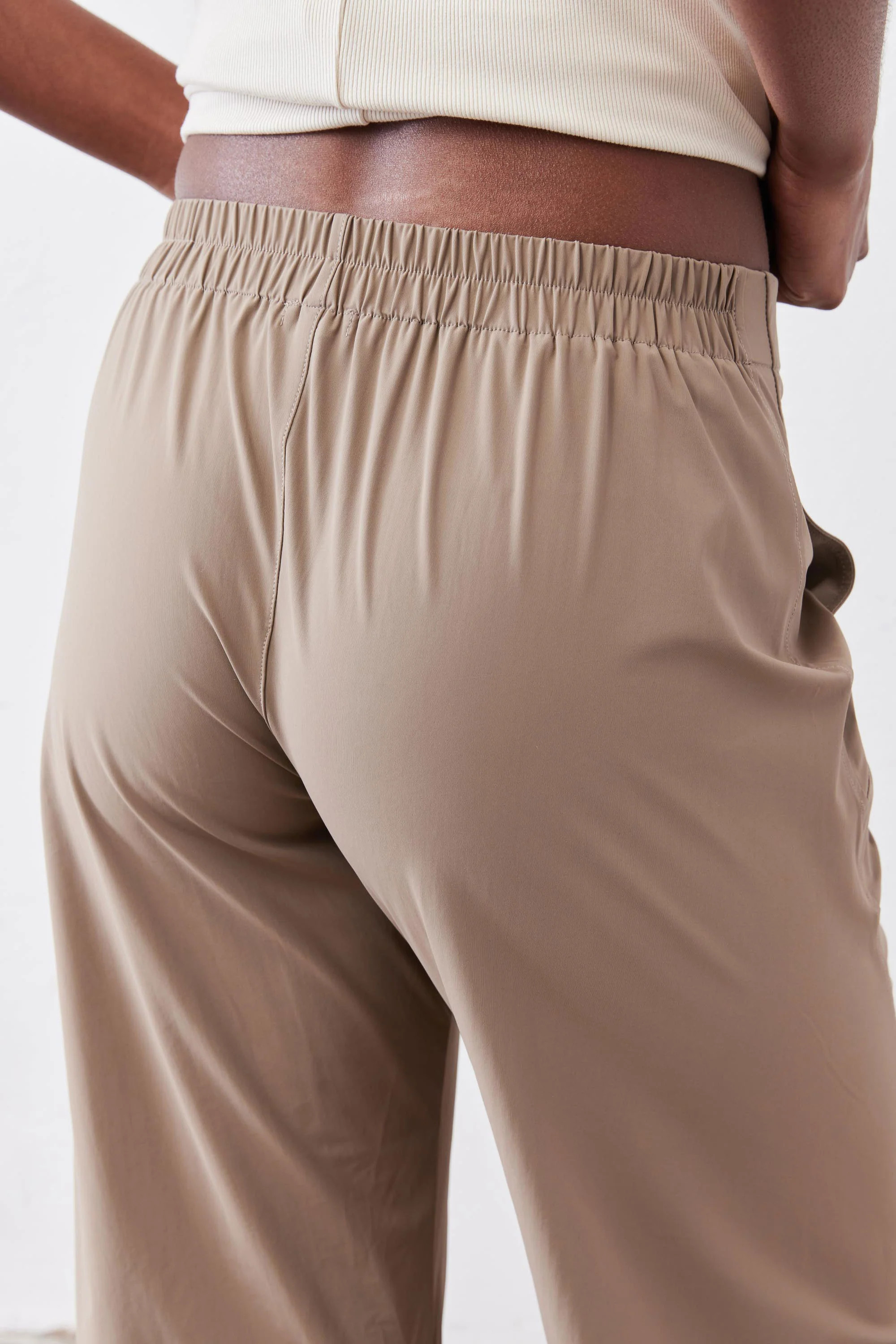 The On The Loose Work Pants | Walnut Beige | Barrel Pants | Ruti