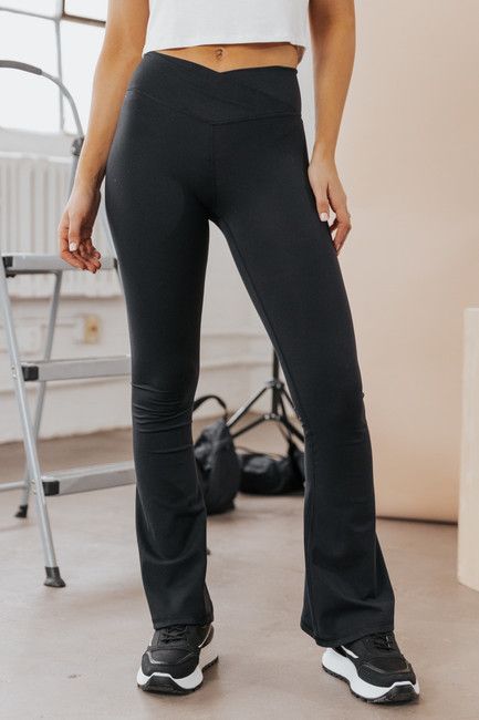 Crossover Waist Black Yoga Pants | Magnolia Boutique