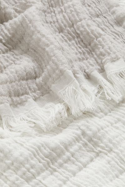Cotton-blend Bedspread - Light green - Home All | H&M US | H&M (US + CA)