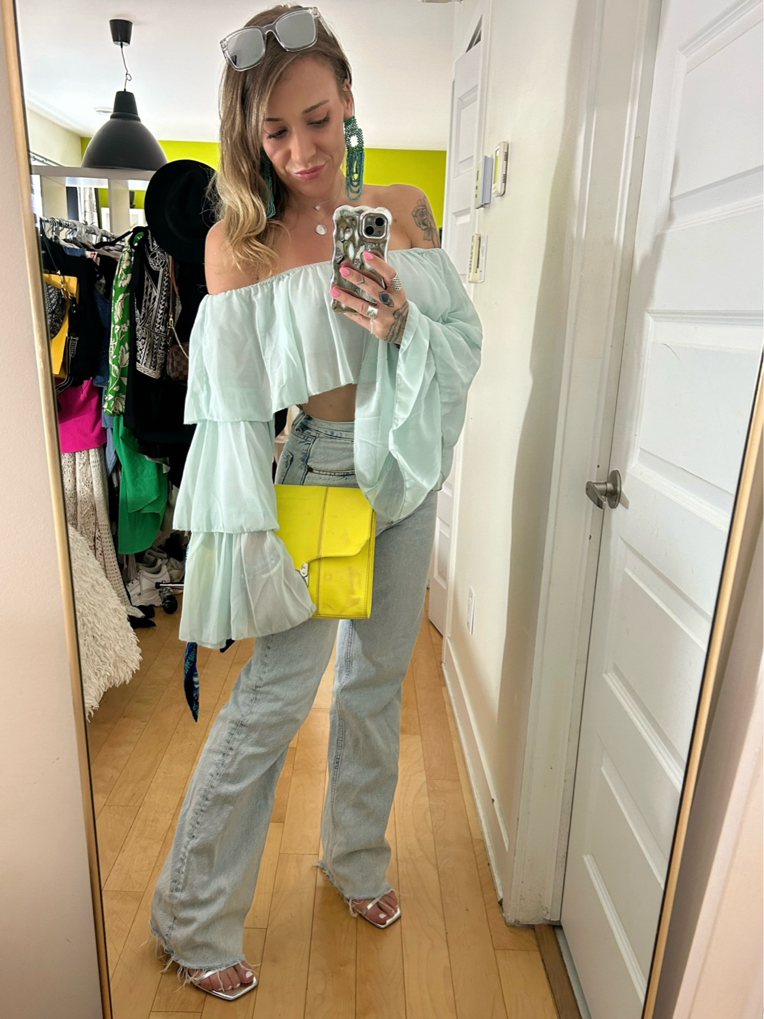 Outfit of the day 👌🏻
- - - 
Jeans and heels are old collections from Zara. 
The bag is a vintage bag from Moschino.
I tried to find the link of similar items here.

#LTKsummer #LTKstyletip #LTKcanada