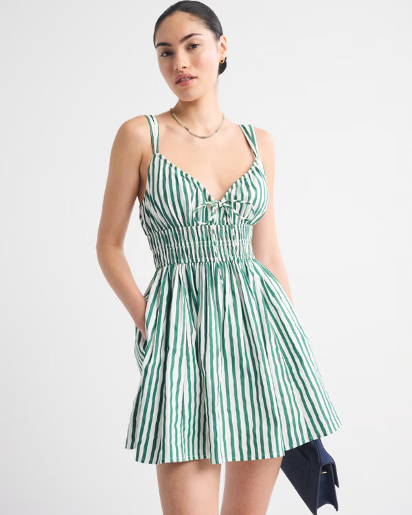 Bra-Free Smocked Tie-Front Skort | Abercrombie & Fitch (US)