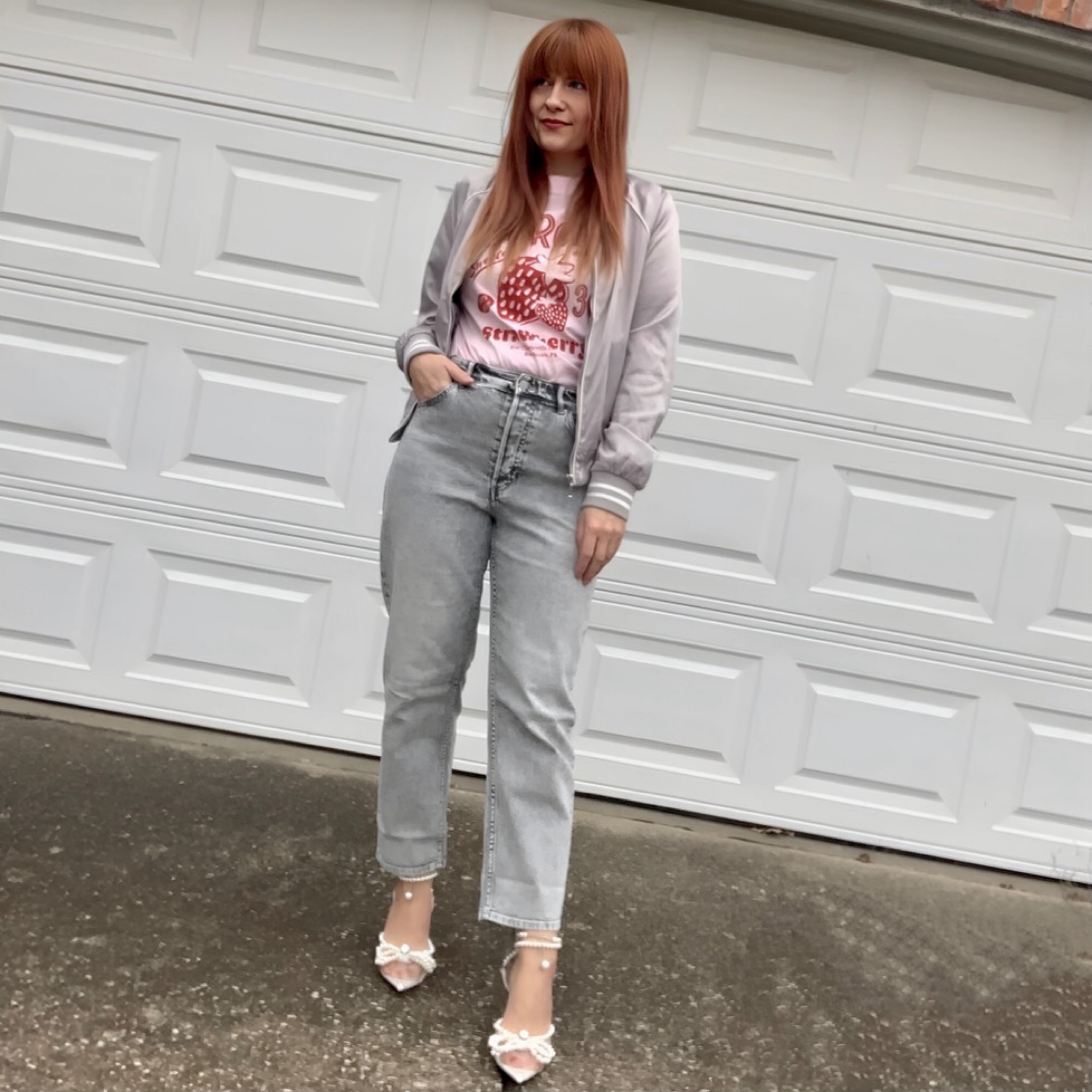 Grey bomber jacket 
Grey denim pants 
Pink T-shirt 
Pearl Hugh heels 
H&M
AliExpress 
