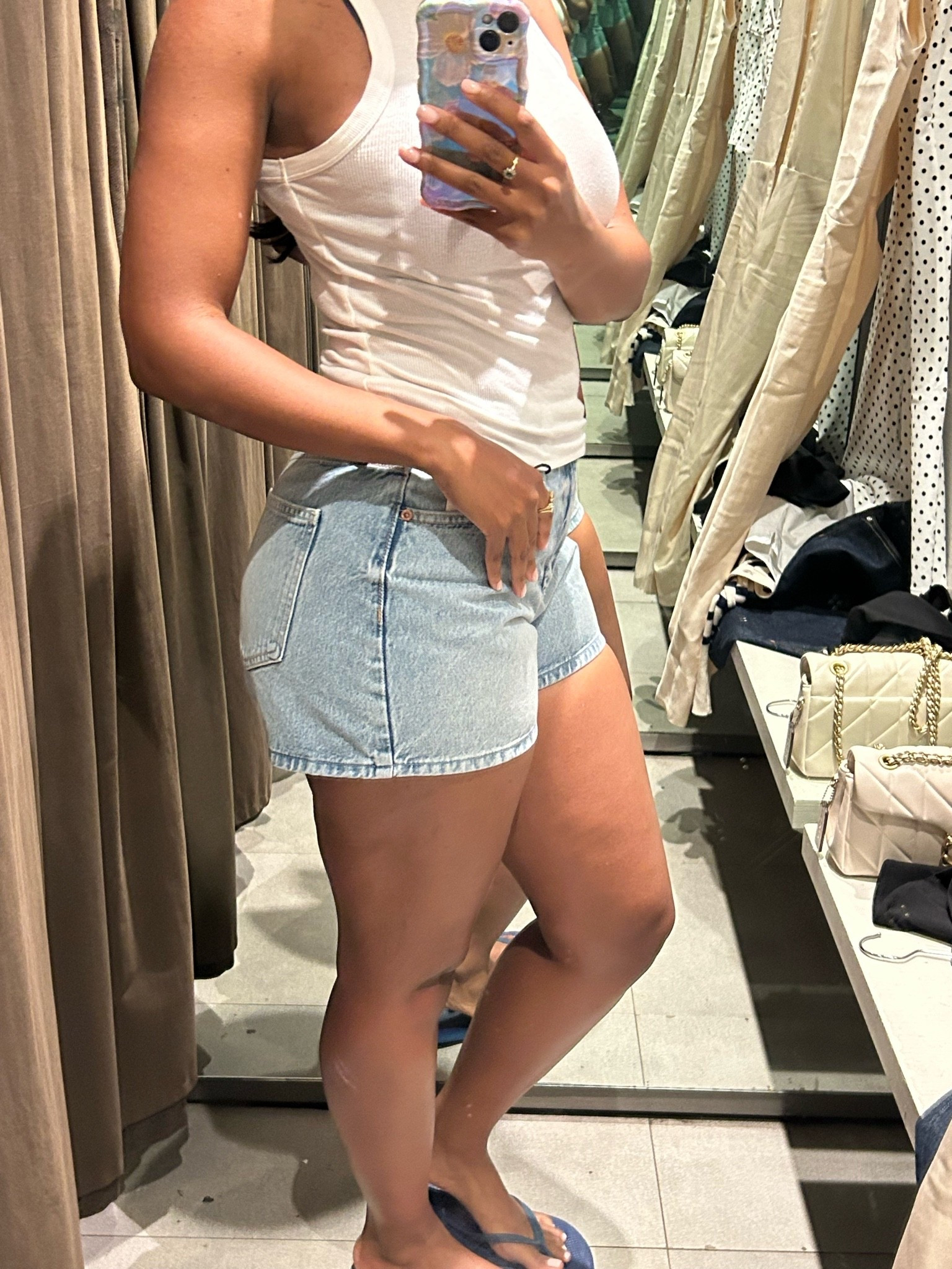 Mom fit Denim shorts. I am wearing a size 38

#LTKgrwm #LTKTravel #LTKootd