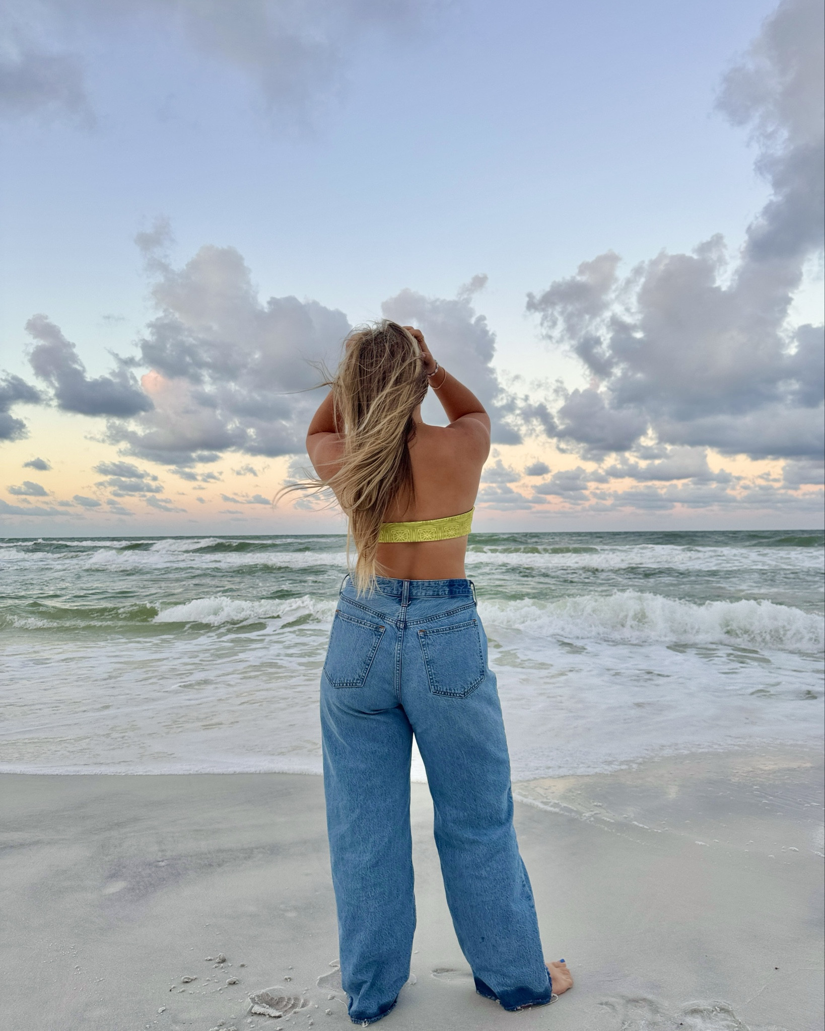 my Jean size: 10R / 30
kini size: medium top / large bottom 
button down size: medium

discount codes 👇
P’TULA code ‘Danielle’
HONEY SWIM code ‘danielles15’