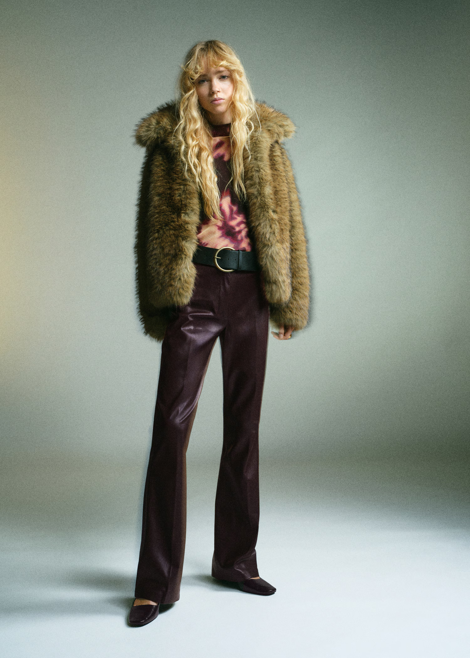 Faux-leather flared trousers | Mango (US/MX/AU)