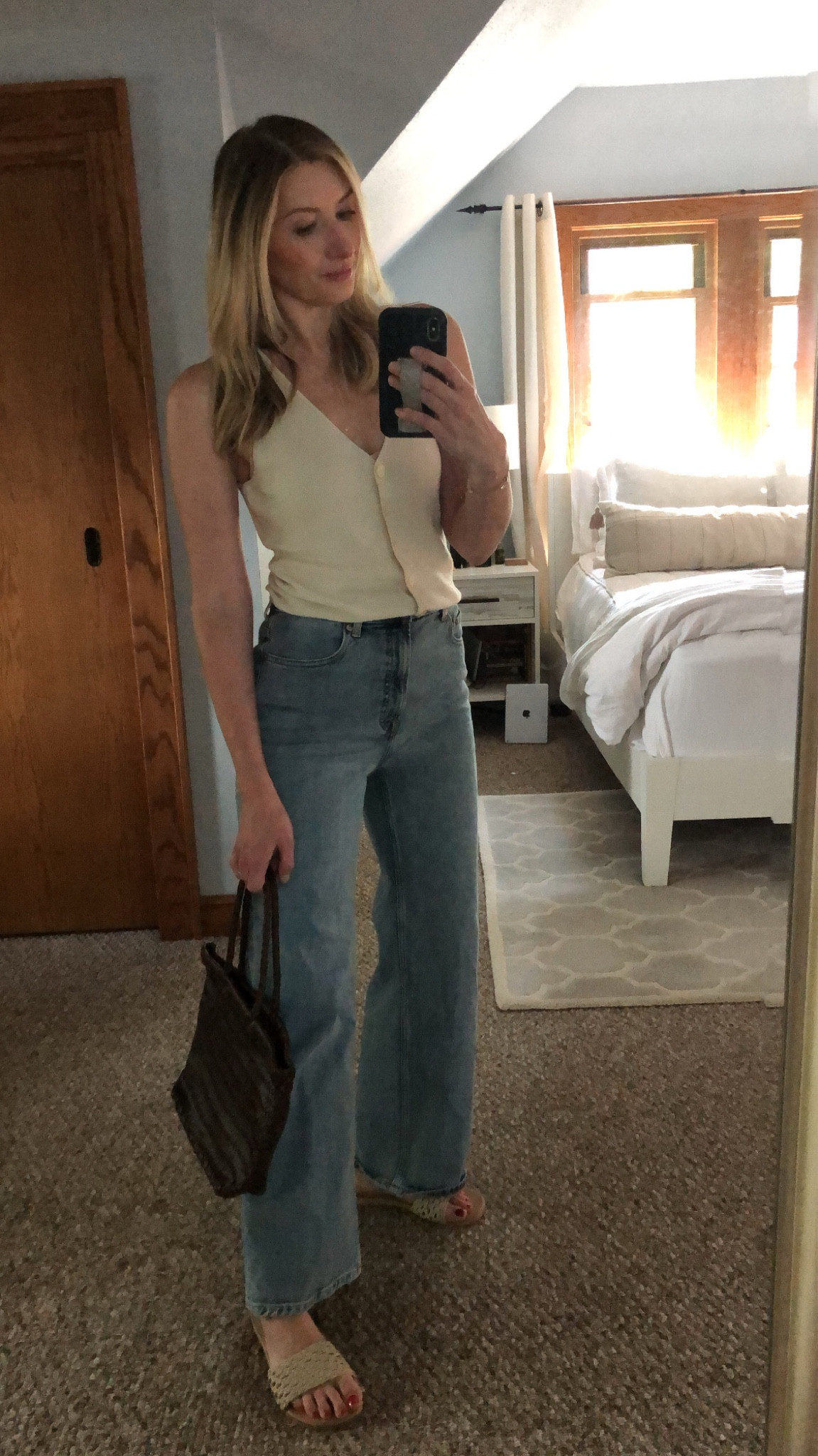 OOTD, mom outfits, wide leg jeans, sweater vest



#LTKover40 #LTKfindsunder100 #LTKstyletip