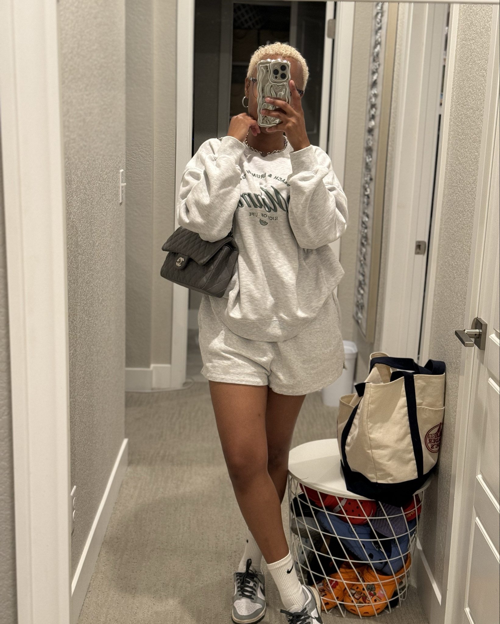 Travel Outfit ✈️✈️✈️

Nothing is better to travel in than a matching set with pockets! Simple, cute and comfortable 

#LTKItBag #LTKStyleTip #LTKFitness