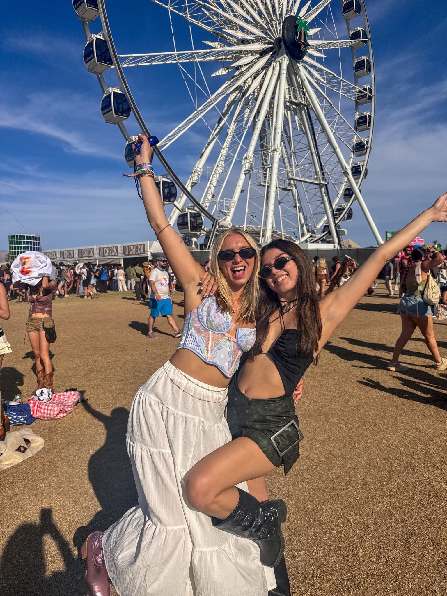 Amazon Coachella outfit that still slays #coachella

#LTKStyleTip #LTKFestival