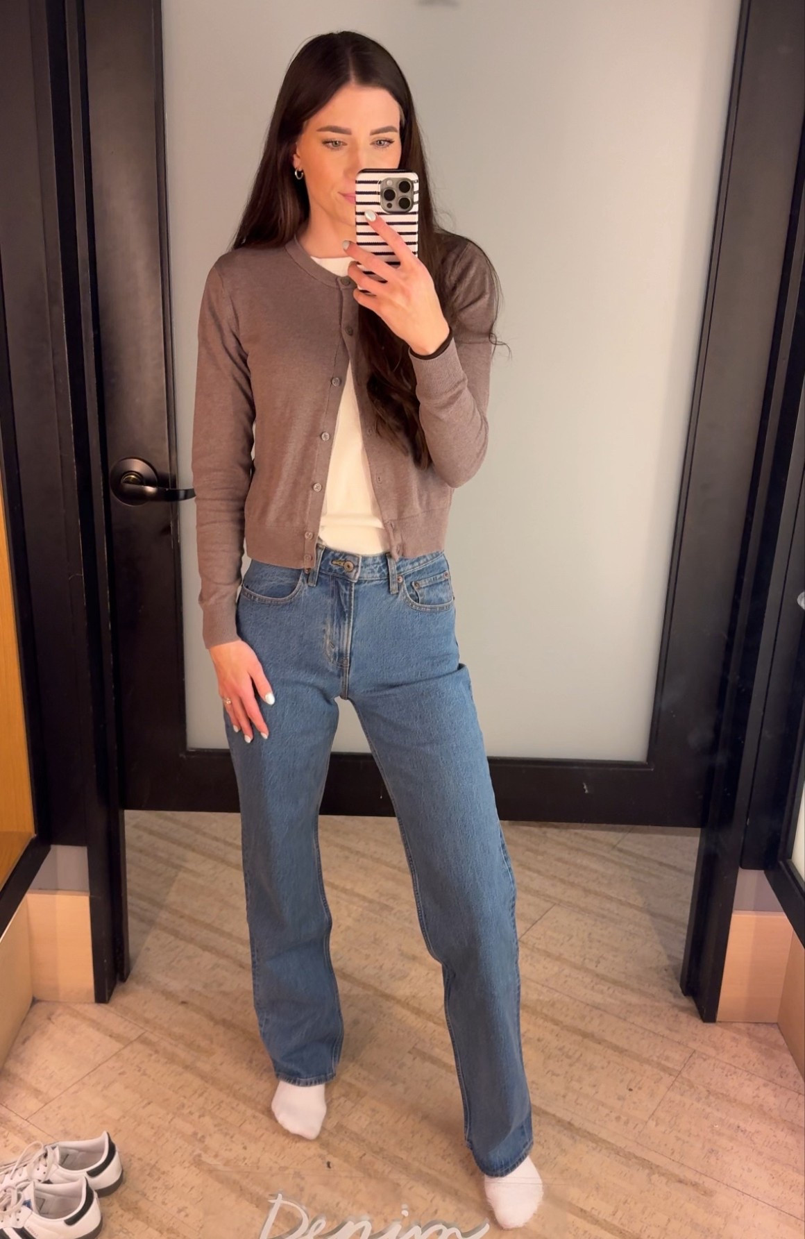 Abercrombie curve love jeans are always my go-tos, and this wash is my new fav! 
 
#abercrombie #curvelove #abercrombiejeans

#LTKTall