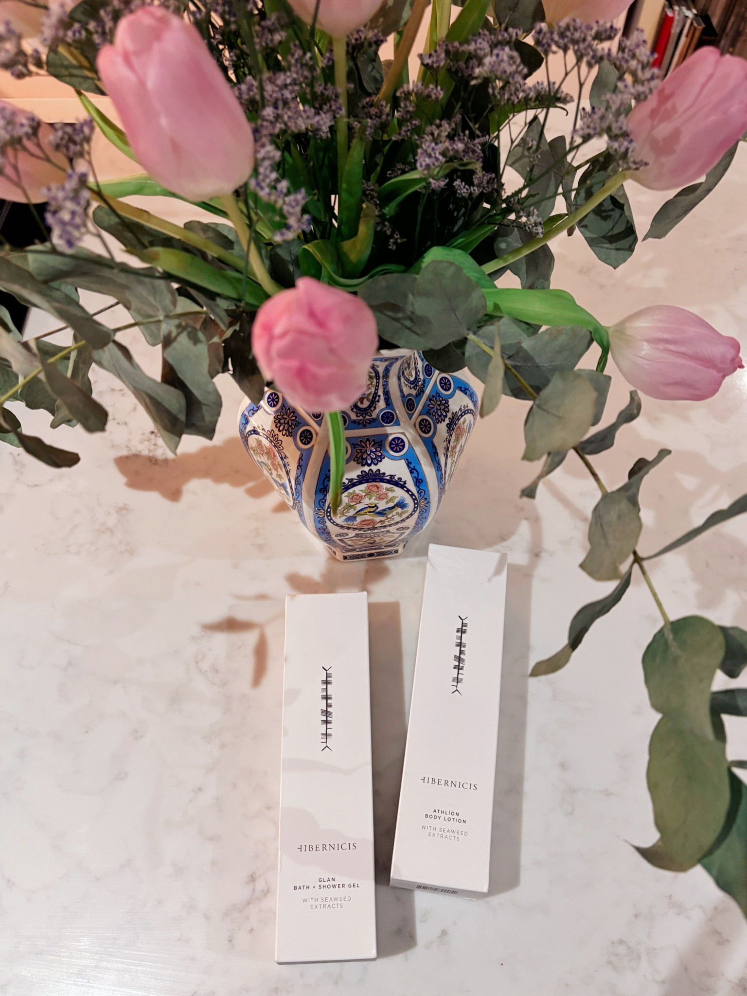 Harnessing a powerful blend of antioxidant-rich seaweed extracts, Irish luxury bodycare brand Hibernicis creates soothing shower oils, gentle exfoliators and nourishing body lotions infused with evocative natural fragrances.

Glan Bath & Shower Gel purifies with mandarin, geranium and sandalwood, and Athlion Body Lotion follows with hydrating rosewater and seaweed, enveloping the skin in comfort.

My current favourite skincare duo cleanses, hydrates and calms - highly recommended. 🍀

#LTKgiftguide #LTKuk #LTKbeauty