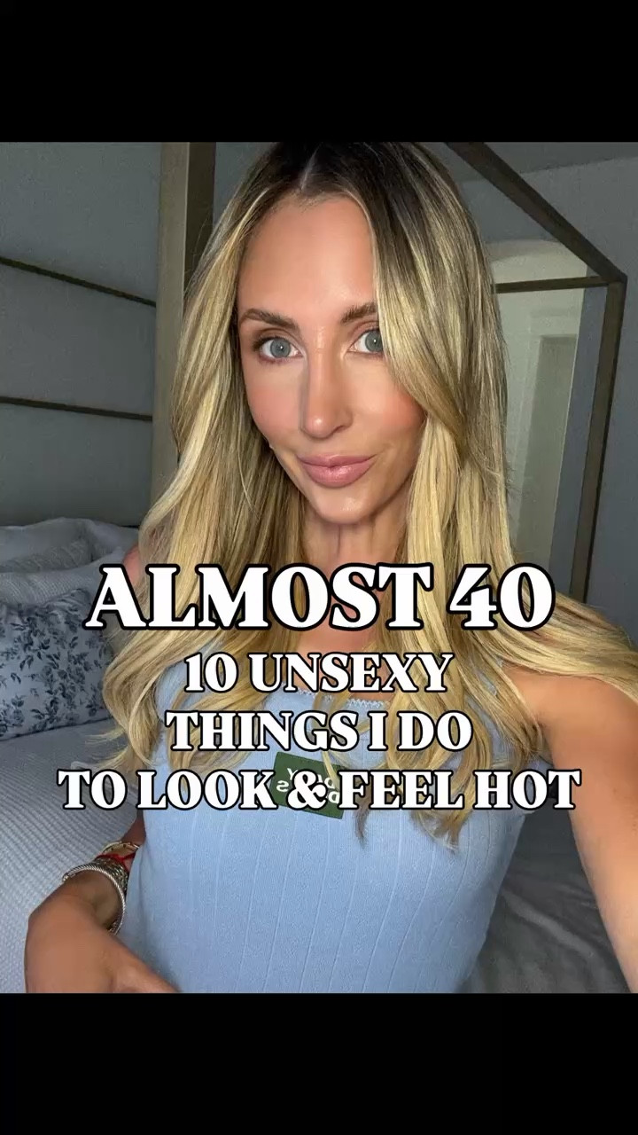 10 unsexy things I do to look and feel hot!

lipstick shade: 20P Peony
