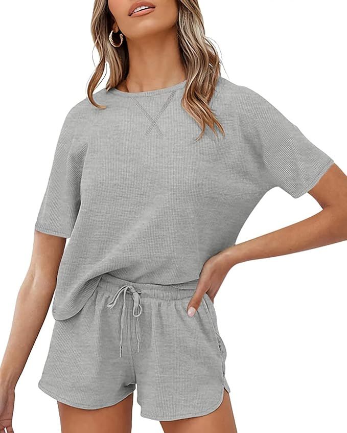 ZESICA Women's Waffle Knit Pajama Set Short Sleeve Top and Shorts Loungewear Athletic Tracksuits ... | Amazon (US)