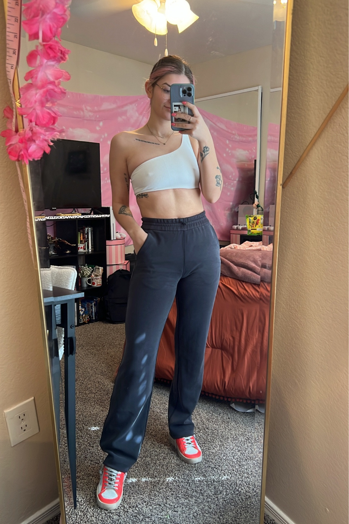 Casual shopping outfit 

#LTKfit #LTKFind #LTKstyletip