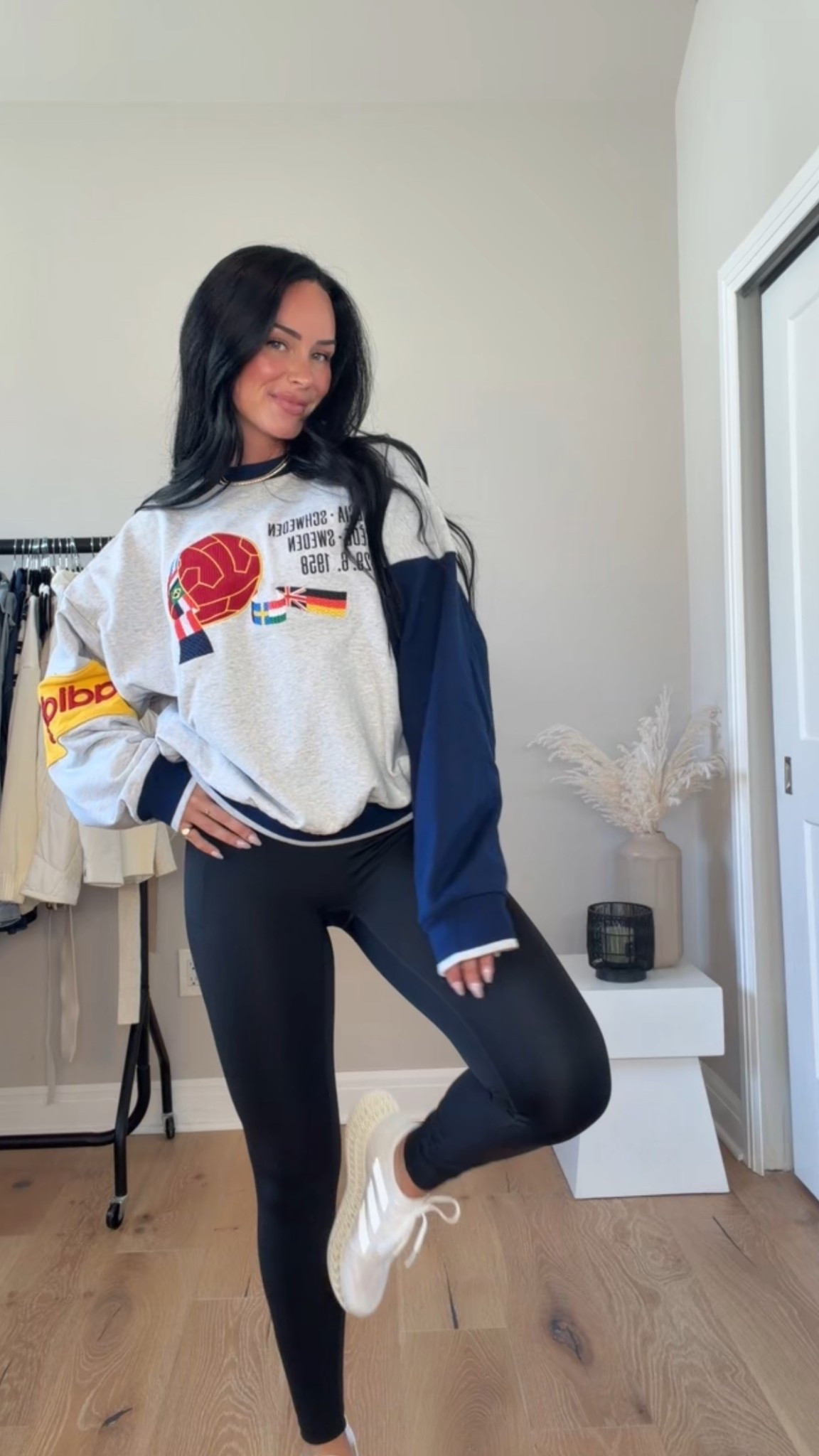 Adidas OOTD 👟
@adidas #adidaspartner  #createdwithadidas


My sizing 5’7, 145lbs, 32dd
I’m wearing size smalls 