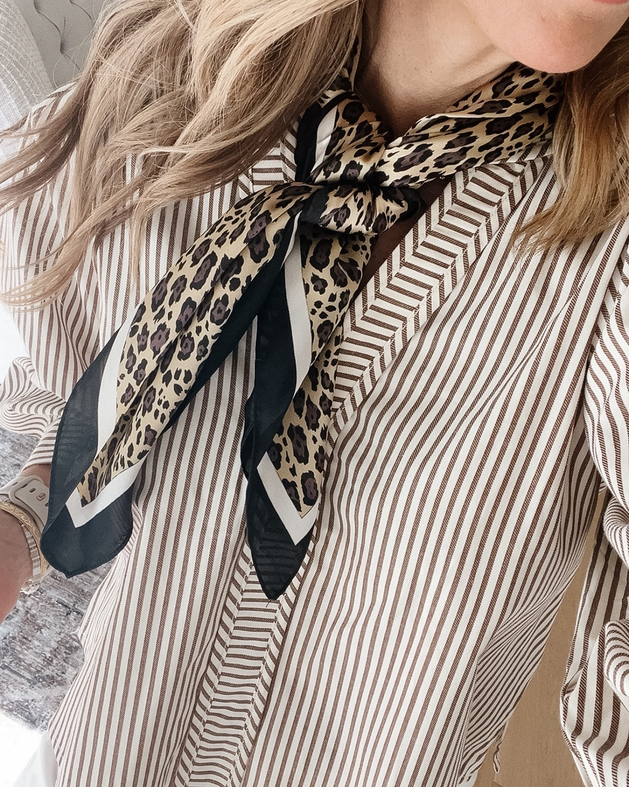 Avara • Silky scarf 🤎🐆

#LTKgrwm #LTKootd #LTKU