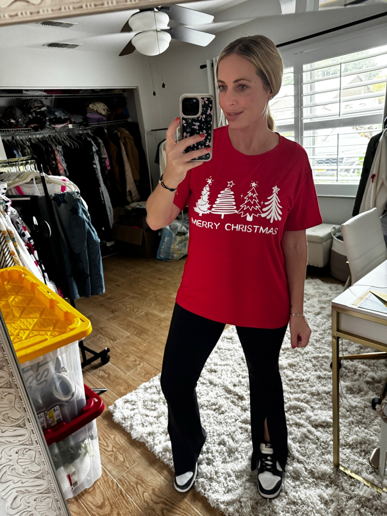 Holiday outfit 



#LTKHoliday #LTKootd #LTKFindsUnder50