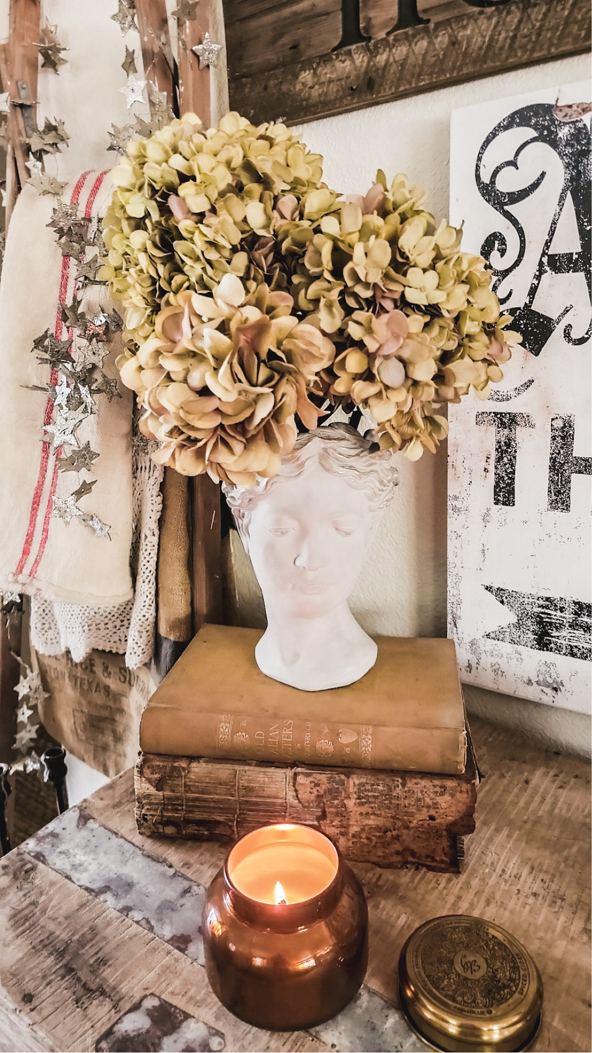 Seasonal decor mixed with every day decor items. Create a cozy home 


#LTKParties #LTKSeasonal #LTKHome