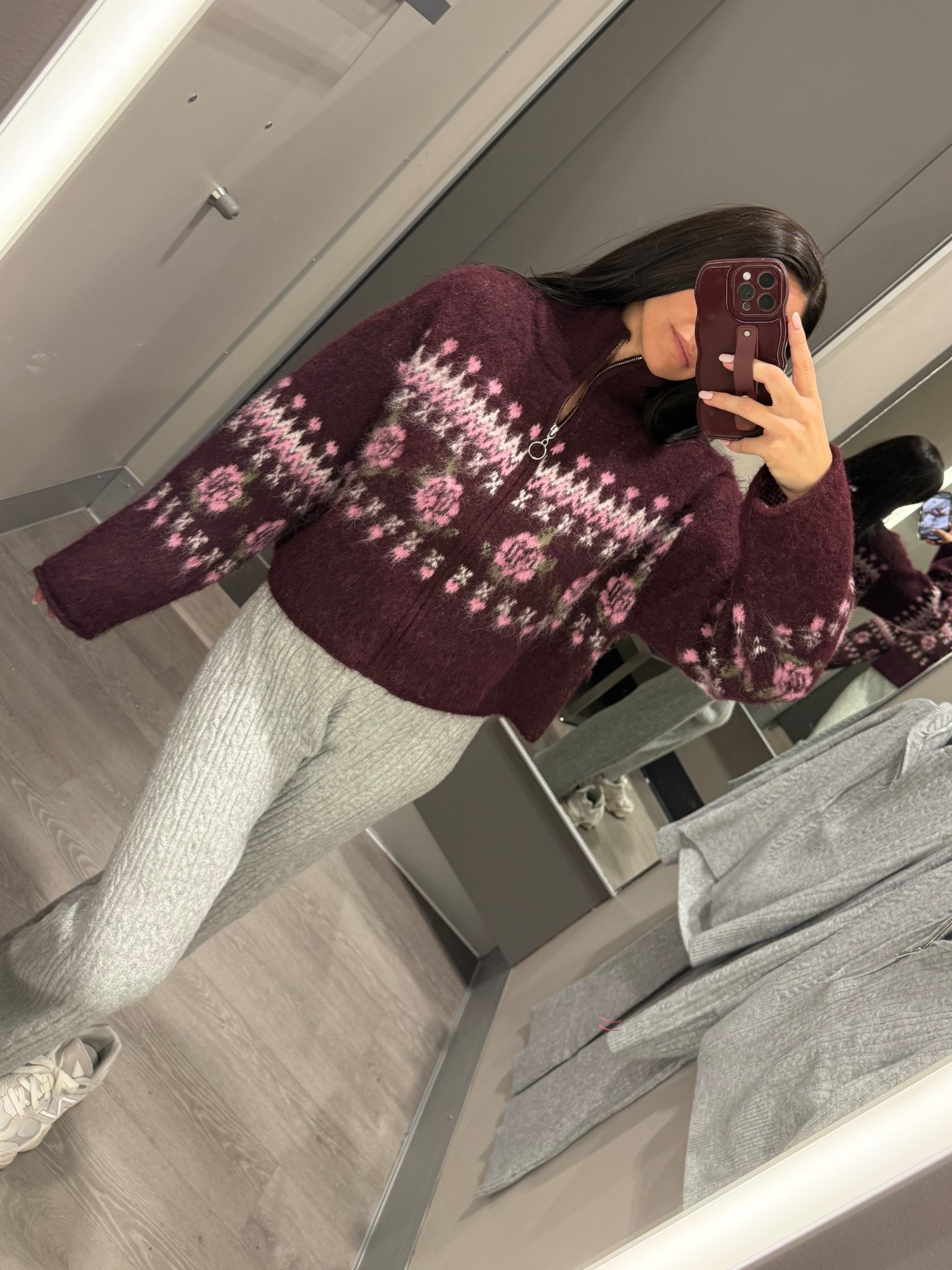 Cute Target find 💞

Full zip mock turtleneck cardigan sweater 

Wearing a small


#LTKootd #LTKgrwm #LTKHoliday