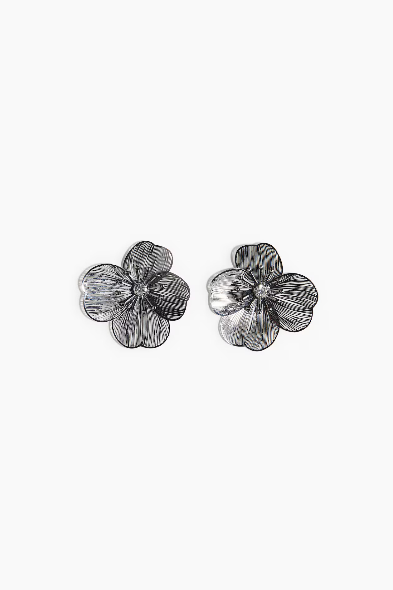 Flower-shaped earrings | H&M (US + CA)