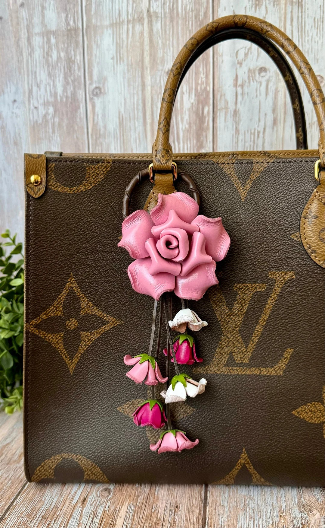 Leather ROSE kechain and purse/handbag charm in pink & white combo colors | Etsy (US)