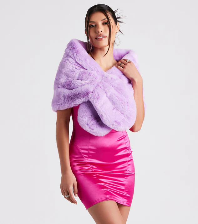 So Luxe Faux Fur Wrap | Windsor Stores