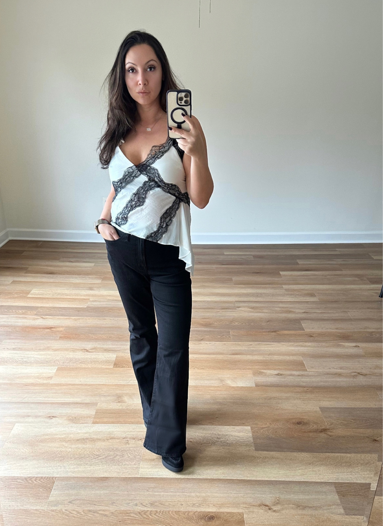 Who doesn’t love black classic jeans? I been crushing on Madewell jeans this entire week! 
The top is by Topshop from Amazon and is super cute as well! 

#LTKsalealert #LTKSeasonal #LTKxMadewell