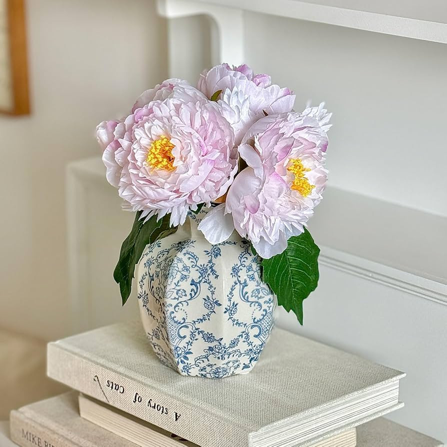 Vintage Blue and White Ceramic Chinoiserie Vase, Porcelain Decorative Flower Vase for Centerpiece... | Amazon (US)