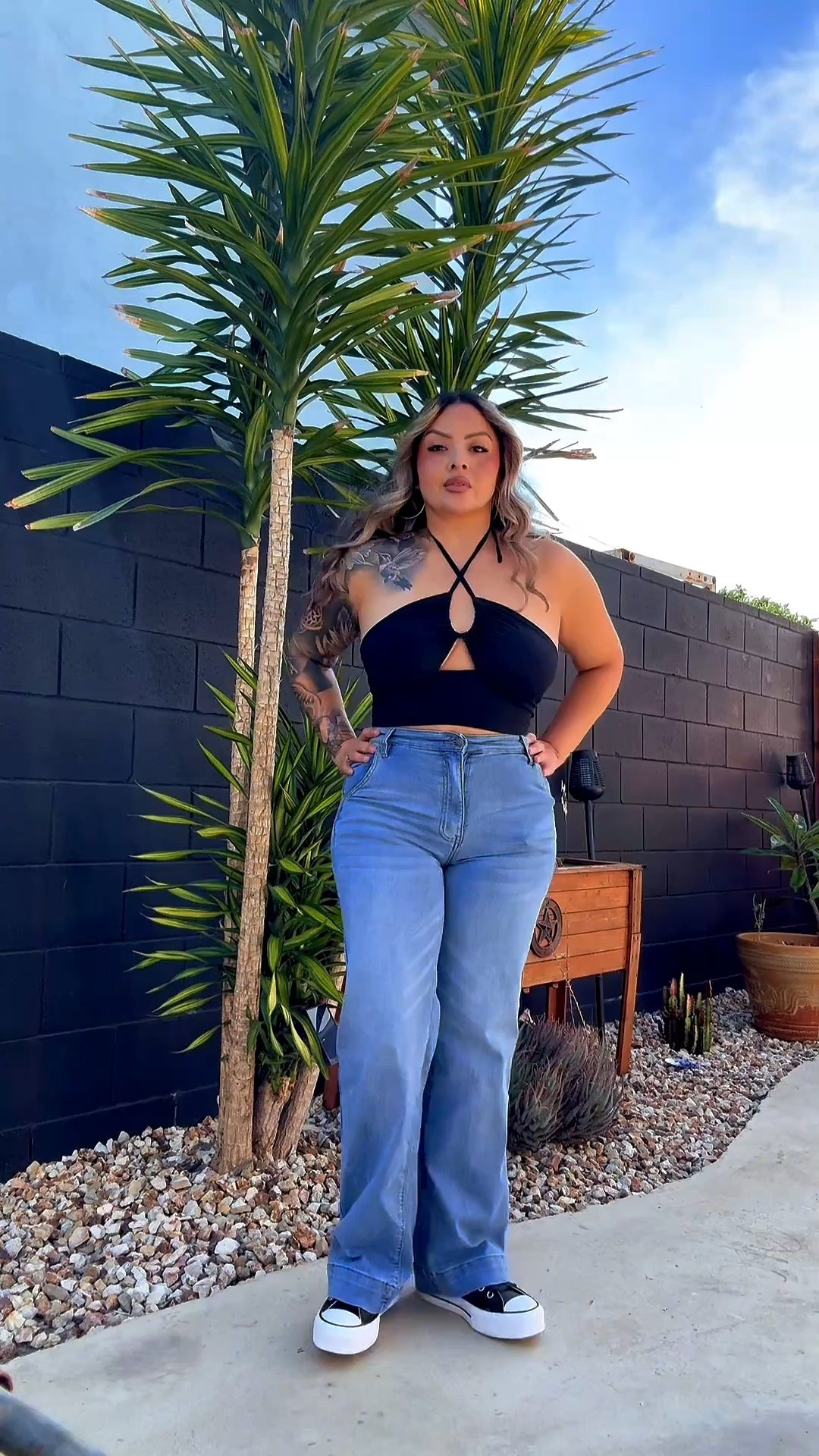 Car show ready 😎 
Top @shein_us 
Jeans @fashionnova 
Shoes @converse

#LTKmomlife #LTKootd #LTKdayinmylife