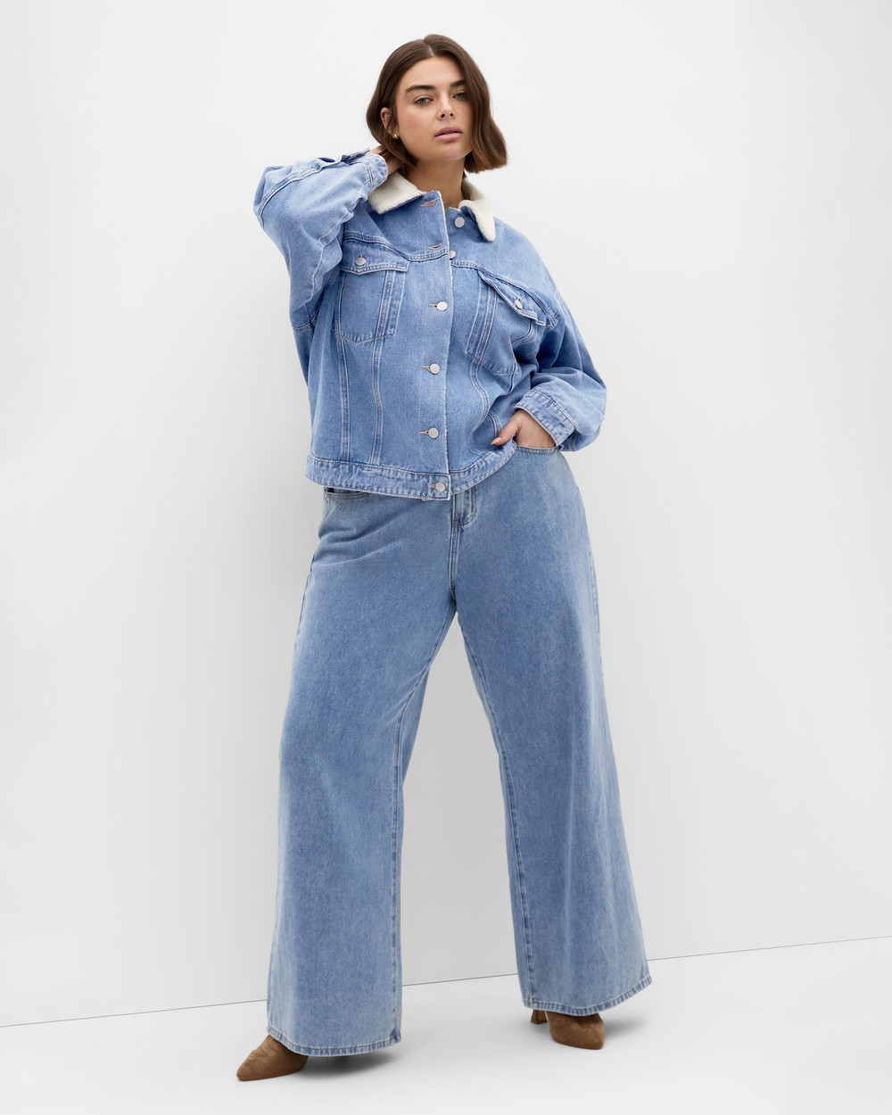 City Chic - Dani Denim Jacket - Denim jacket (Denim) Dani Denim Jacket | THE ICONIC (AU & NZ)