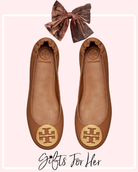 Tory Burch ballet flats, gifts for her, luxe gifts

🤗 Hey y’all! Thanks for following along and shopping my favorite new arrivals gifts and sale finds! Check out my collections, gift guides  and blog for even more daily deals and fall outfit inspo! 🎄🎁🎅🏻 
.
.
.
.
🛍 
#ltkrefresh #ltkseasonal #ltkhome  #ltkstyletip #ltktravel #ltkwedding #ltkbeauty #ltkcurves #ltkfamily #ltkfit #ltksalealert #ltkshoecrush #ltkstyletip #ltkswim #ltkunder50 #ltkunder100 #ltkworkwear #ltkgetaway #ltkbag #nordstromsale #targetstyle #amazonfinds #springfashion #nsale #amazon #target #affordablefashion #ltkholiday #ltkgift #LTKGiftGuide #ltkgift #ltkholiday

fall trends, living room decor, primary bedroom, wedding guest dress, Walmart finds, travel, kitchen decor, home decor, business casual, patio furniture, date night, winter fashion, winter coat, furniture, Abercrombie sale, blazer, work wear, jeans, travel outfit, swimsuit, lululemon, belt bag, workout clothes, sneakers, maxi dress, sunglasses,Nashville outfits, bodysuit, midsize fashion, jumpsuit, November outfit, coffee table, plus size, country concert, fall outfits, teacher outfit, fall decor, boots, booties, western boots, jcrew, old navy, business casual, work wear, wedding guest, Madewell, fall family photos, shacket
, fall dress, fall photo outfit ideas, living room, red dress boutique, Christmas gifts, gift guide, Chelsea boots, holiday outfits, thanksgiving outfit, Christmas outfit, Christmas party, holiday outfit, Christmas dress, gift ideas, gift guide, gifts for her, Black Friday sale, cyber deals


#LTKGiftGuide #LTKSeasonal #LTKHoliday