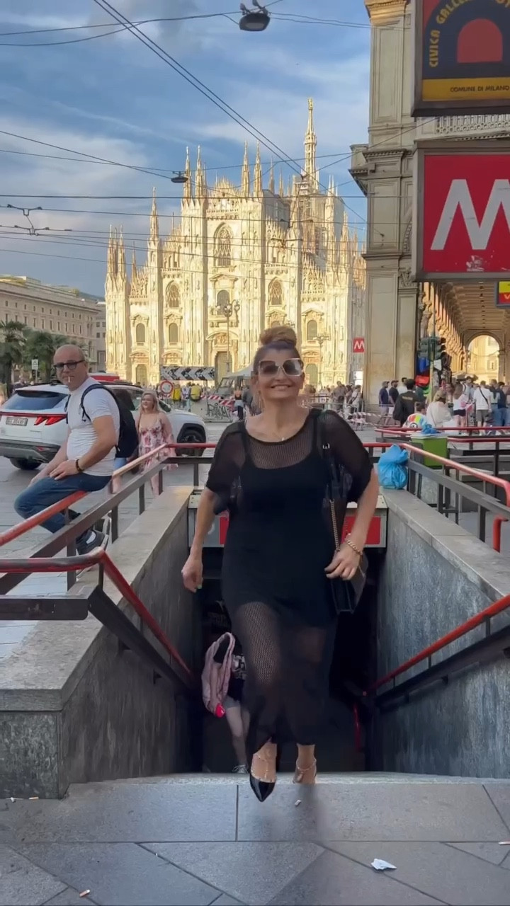 When you are almost on vacation but still doing errands in the city 💗😍❤️ A see-through crochet dress is a great opportunity to have some fun with your fashion. Not just for the beach over your swimmers 🏊‍♀️ mix n match in the city !! Embrace your inner fashionista and have fun with it!

#ootd 
Crochet dresses @zara 
jeans @guess 
Sunglasses @louisvuitton 
shoes @lefriulanescarpe 
Handbag @ysl 

Link in Bio to the looks through LTK 
Which look is your favourite?? 

Need some inspiration 😍Like and Follow our account for lots of inspiration and how to empower yourself into loving the skin your in 😜

#beinspired #fashionista #dressups #styleinspiration #stylist #personalstylist #inspirationfashionreel #funreel #fashion #milanofashion #summeroutfits #globalfashionstylist #fashionmood #Love #confidence #picottheday #denim #fashionstyle #fashionstyling #getdressedwithme #happinessisaninsidejob #gratitude #🙏 #igniteyourdreamdiva #lovetheskinyourin #zara #zaracrochetdress #crochet #crochetdress

#LTKcurves #LTKstyletip #LTKSeasonal