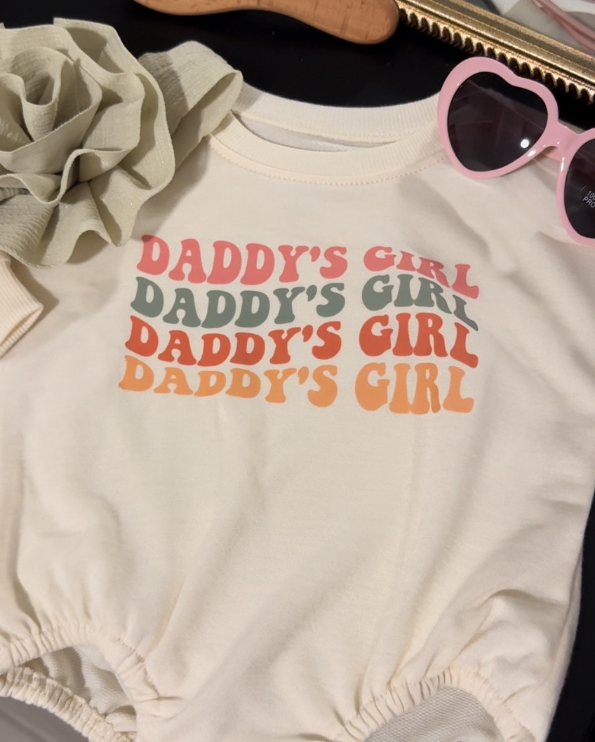 Father’s Day Baby Outfit Idea 

Daddy’s Girl Outfit, Baby Bow, Baby Sunglasses, Baby Outfit, Etsy, Custom Baby Outfitt

#LTKKids #LTKFamily #LTKBaby