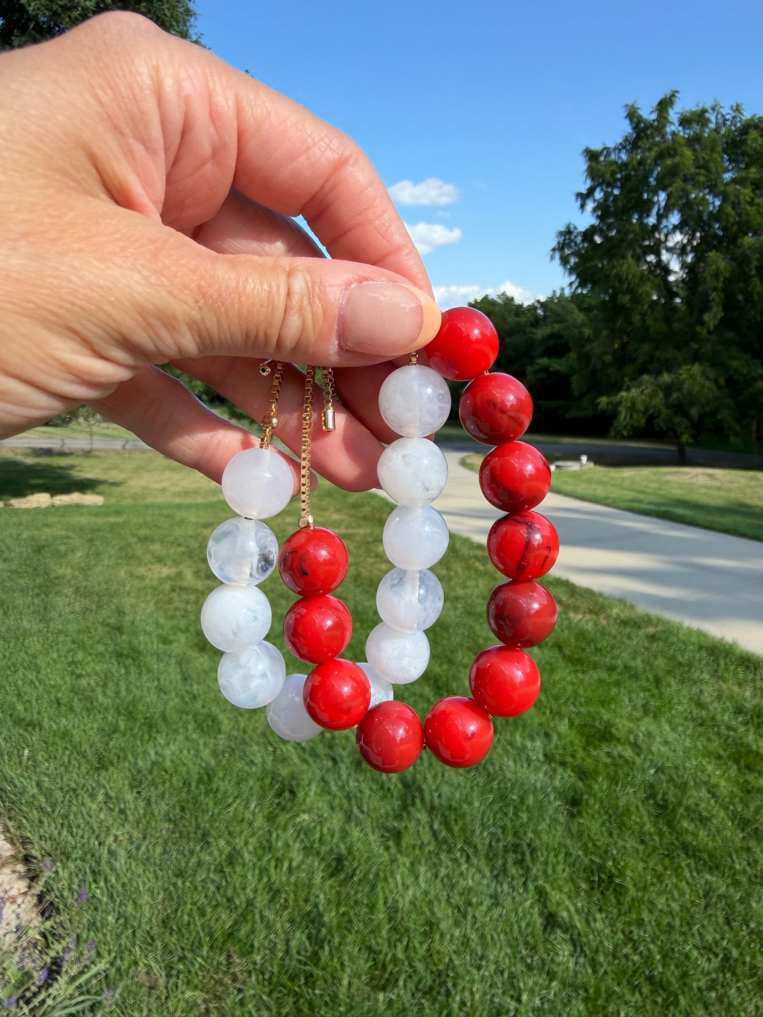 These bracelets are the Perfect way to add team spirit!

#LTKmomlife #LTKActive #LTKSeasonal