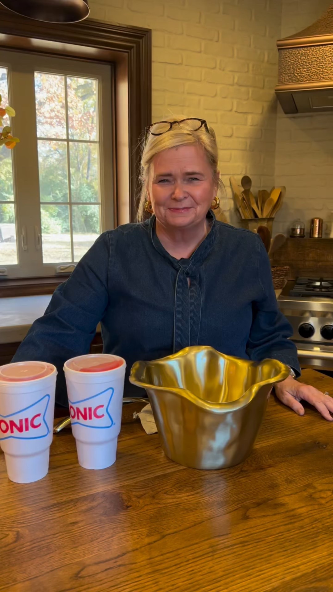 Punch in a pinch! With the holidays in full swing, we thought we would re-share this great idea! @sonicdrivein has so many slush options it’s hard to choose!! 🥤❤️

Let us know if you have ever tried this idea for punch!