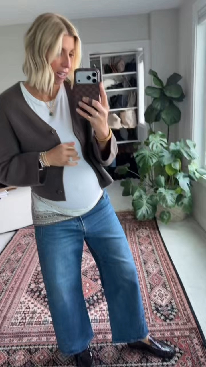 The real life behind the outfit…
these @Pistola Denim relaxed fit jeans are such a good fit👏🏻 I sized up a few sizes to accommodate the 35 week baby bump. They do have a little stretch 👍🏻
They pair perfectly with loafers, flats or boots this fall.

#LTKgrwm #LTKootd #LTKOver40