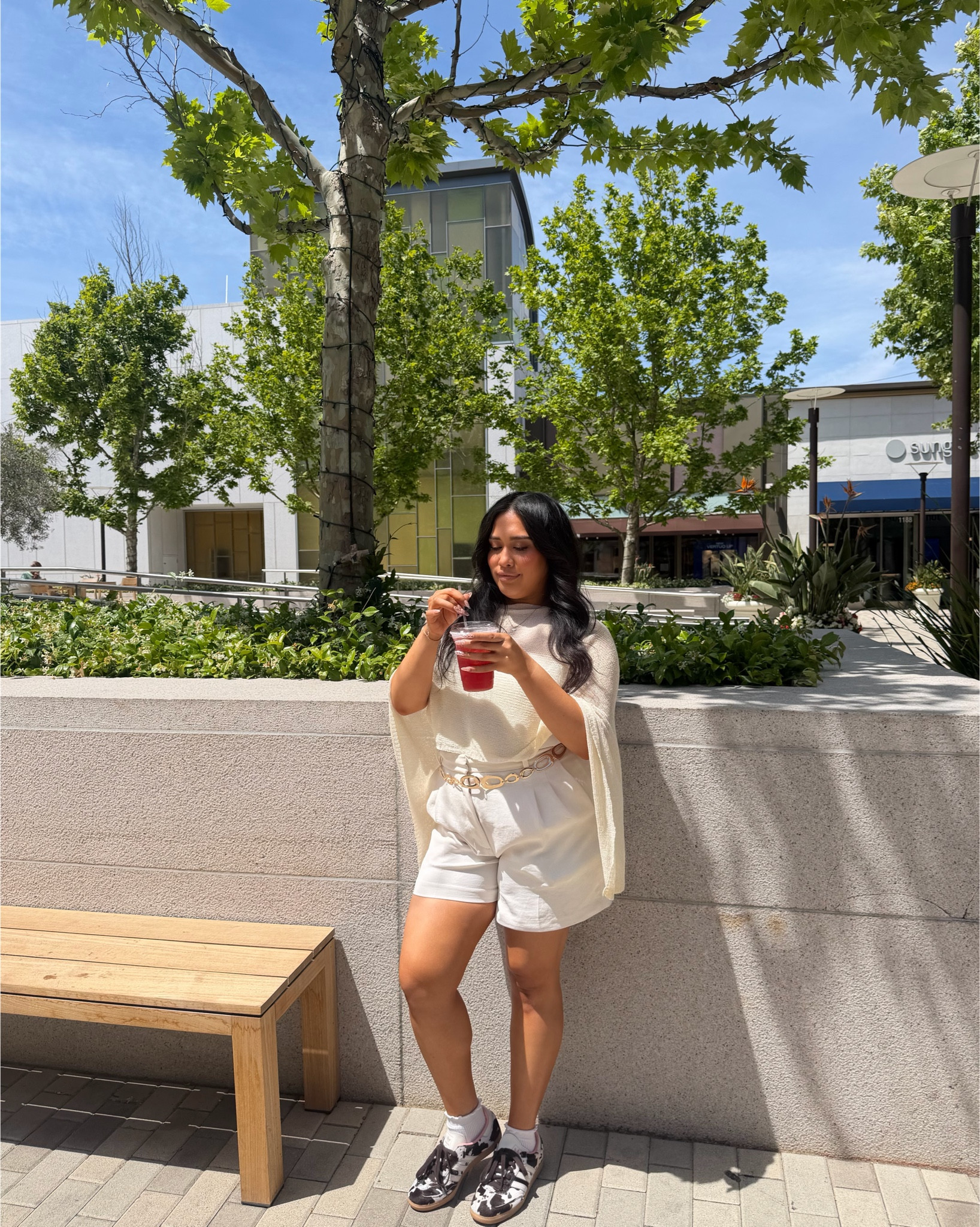 Cream Spring Outfit Inspo

#LTKootd #LTKgrwm #LTKBeauty