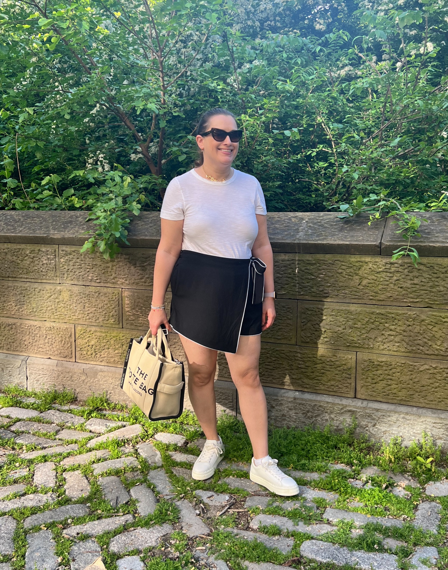 Mom style, how to style a skort 

#LTKMidsize #LTKSeasonal #LTKStyleTip