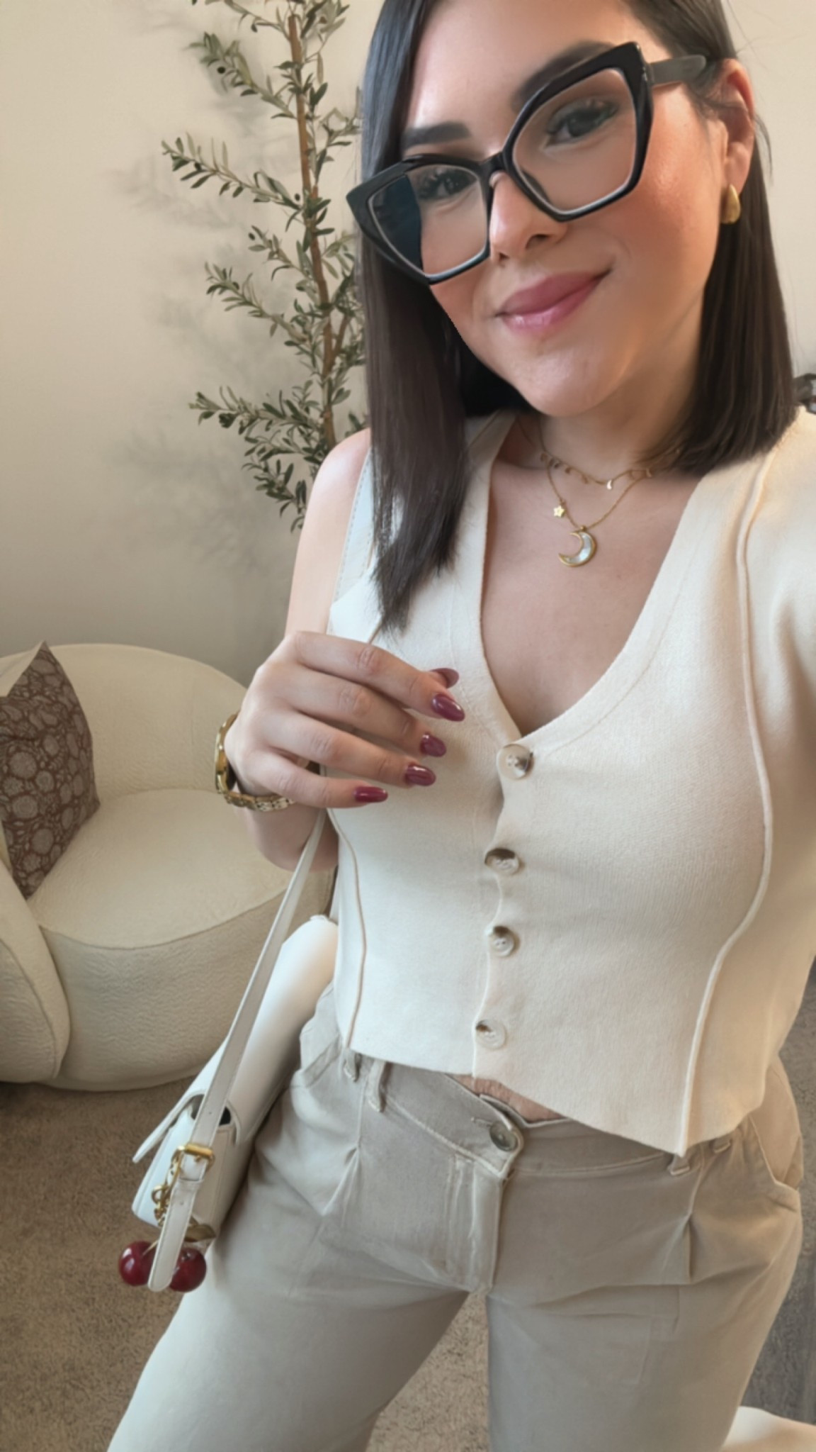 OOTD top: size small  
Pants : size 2

#LTKSpringSale #LTKSaleAlert