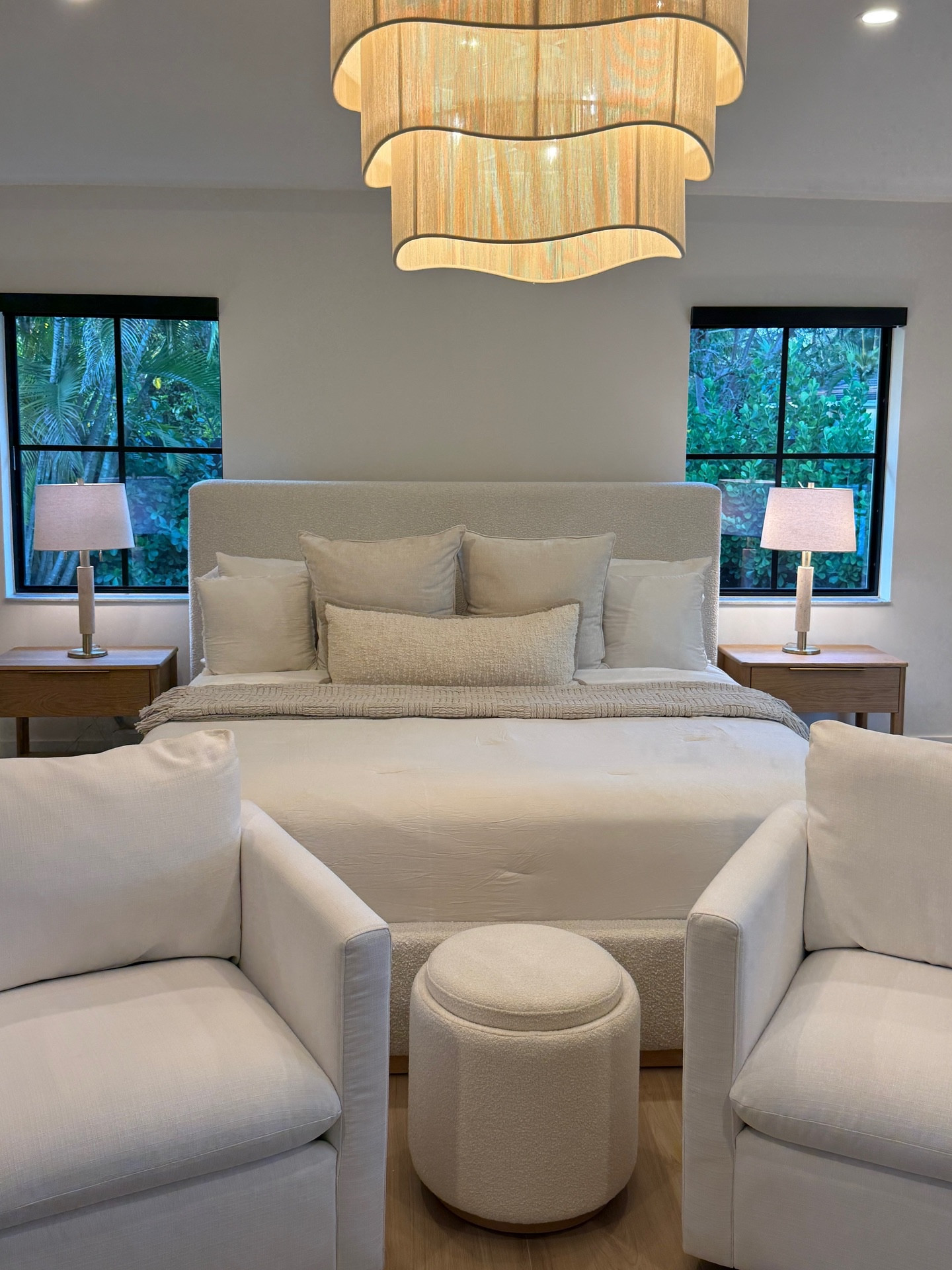 A few moments from last week.


Home
Basic tee
Family 


#LTKdayinmylife #LTKHome #LTKmomlife