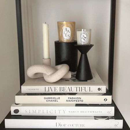 Candles and coffee table books are my weakness 🥹🖤

#LTKGiftGuide #LTKhome