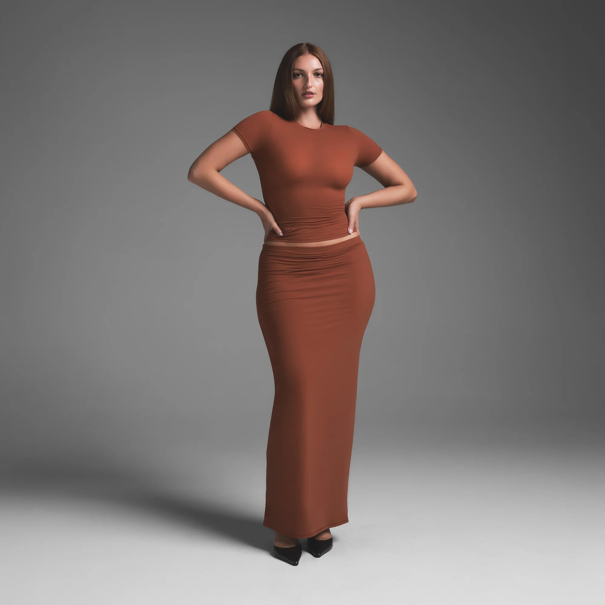 SKIMS T-Shirt | Red | 4XL | Fits Everybody | SKIMS (US)