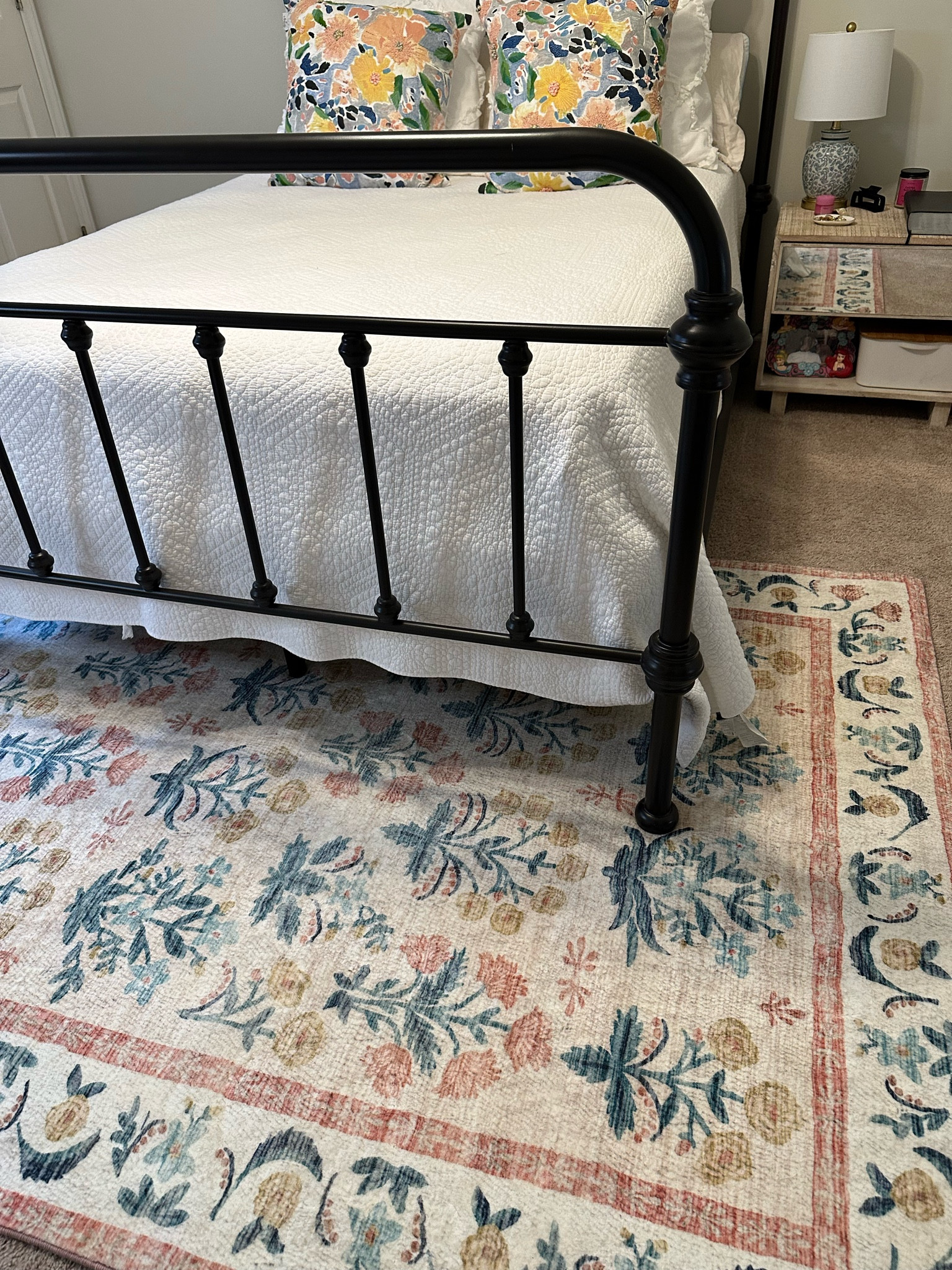 Perfect spring rug!💐🤩

#LTKSale #LTKFind #LTKhome