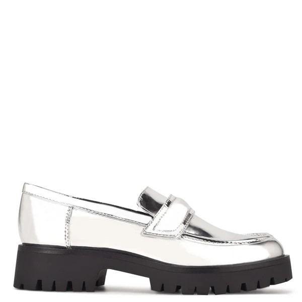 Garren Lug Sole Loafers | Nine West (US)