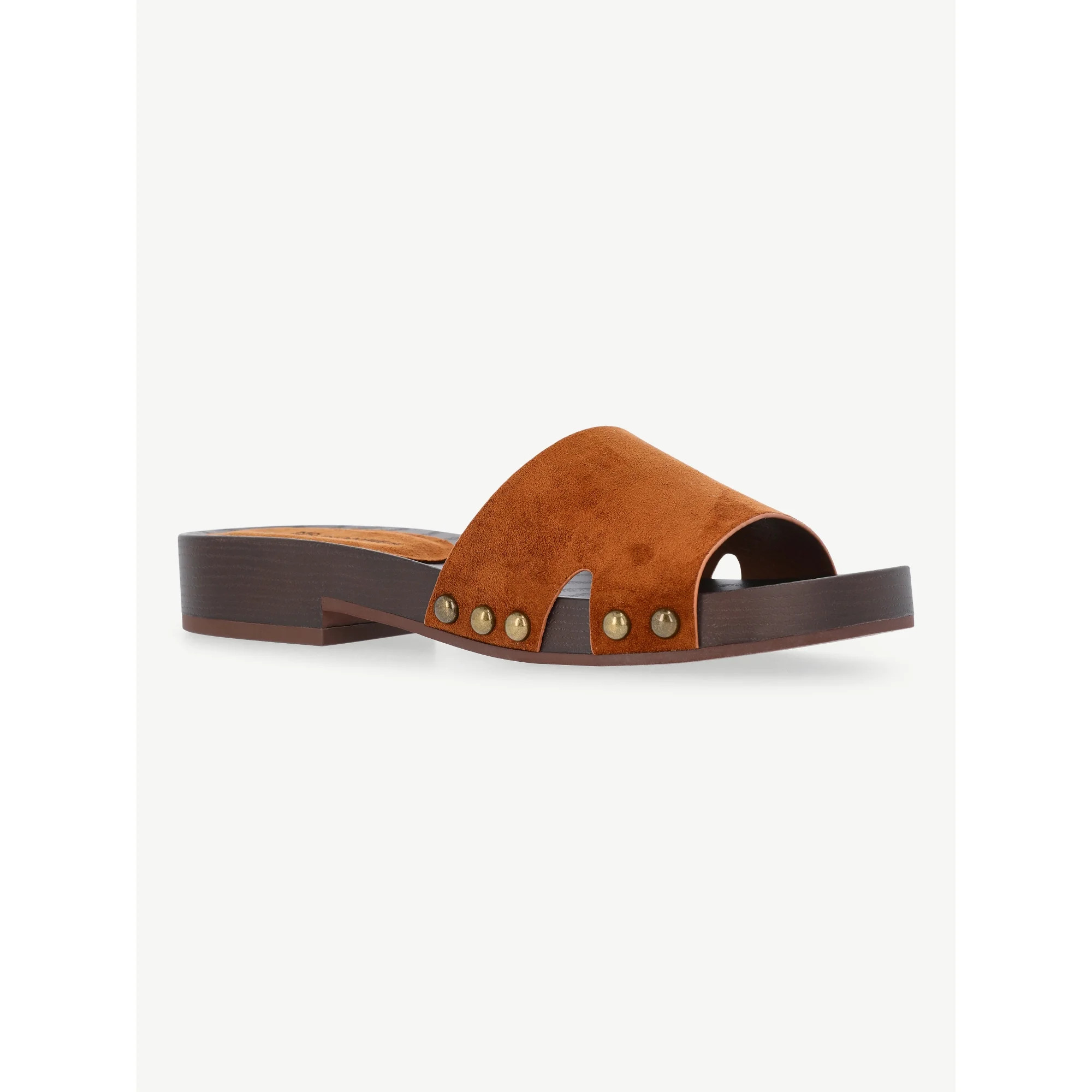 No Boundaries Studded Clog Sandals, Women's | Walmart (US)