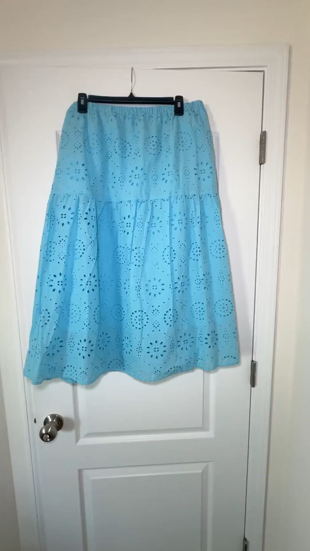 It’s the last day to get this skirt 40% off at @Target! Target circle days ends today. You may want to size down as my typical size was too large on me.

#LTKTall #LTKBeauty #LTKSaleAlert