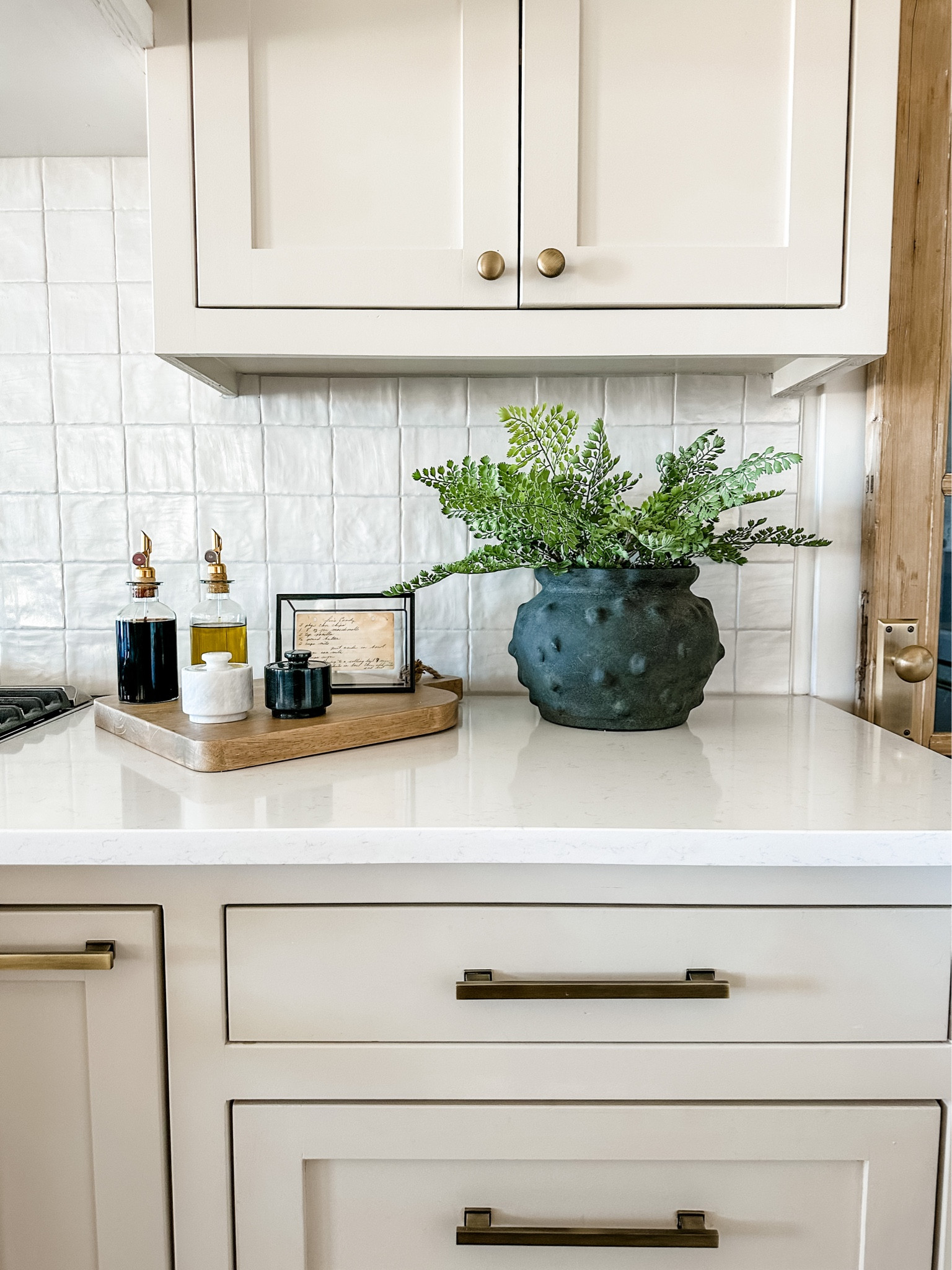 Kitchen counter decor 
Kitchen necessities
Simple home styling
Amazon home 

#LTKhome