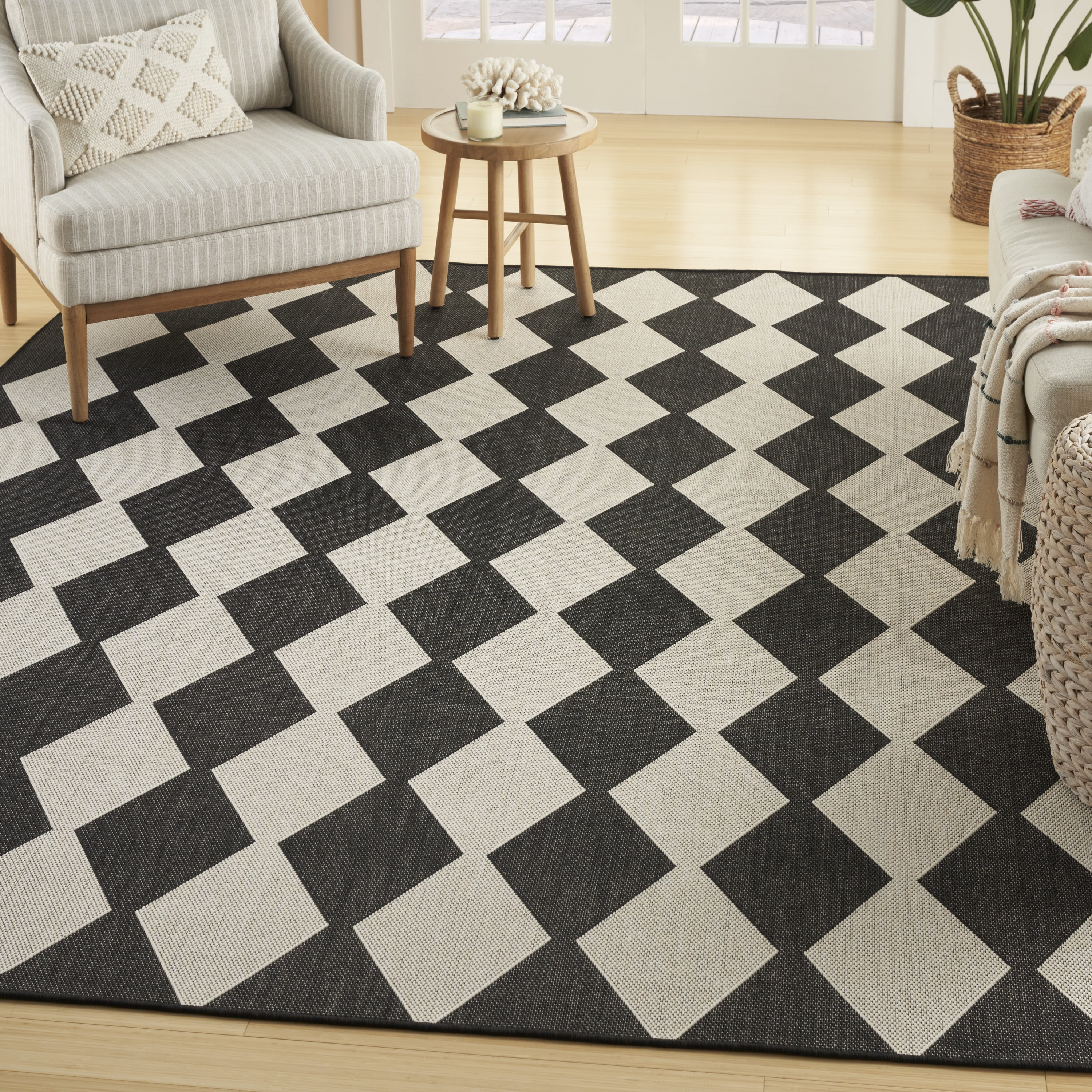 Nourison Positano Indoor/Outdoor Black 5' x 7' Area Rug (5x7) | Walmart (US)